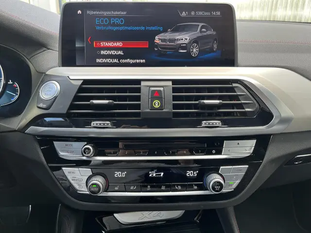 BMW X4 xDrive30i High Executive M-Sport 2019 Benzine 106