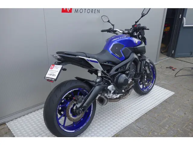 Yamaha MT 09 ABS 2017 Benzine 3