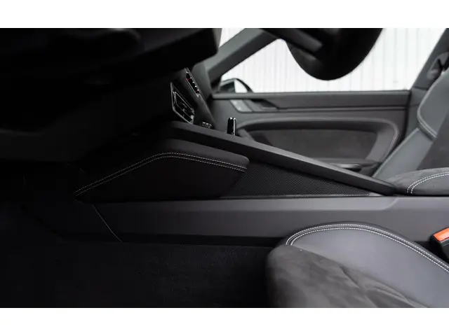 Porsche 911 3.0 Carrera GTS 2022 Benzine 42
