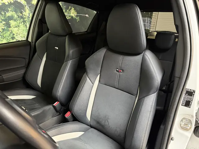 Toyota Yaris 1.5 Hybrid GR-Sport 2020 Hybride Benzine 11