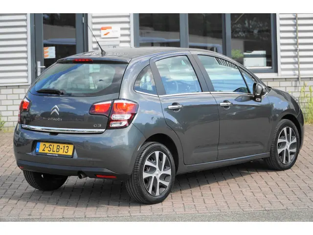 Citroën C3 1.2 VTi Collection 2013 Benzine 9