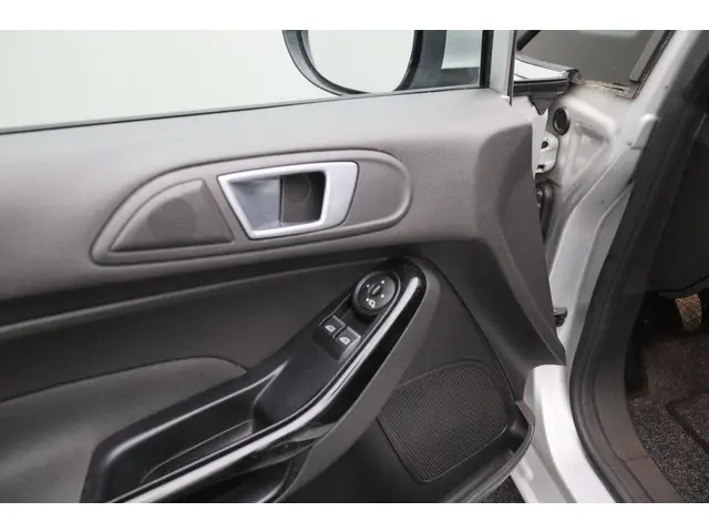 Ford Fiesta 1.0 EcoBoost Titanium 2017 Benzine 22