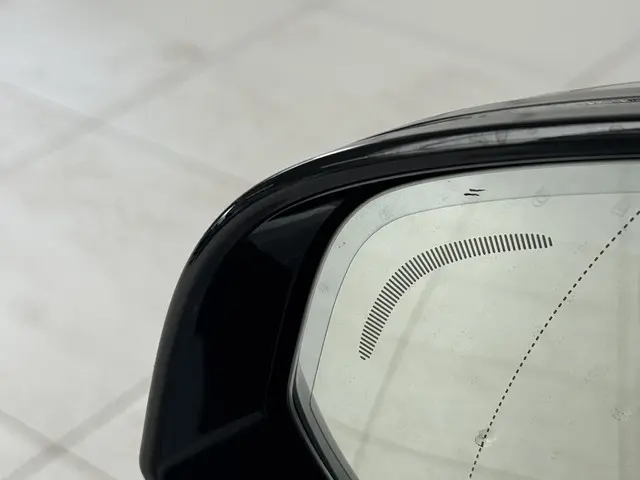 Volvo V60 2.0 B3 Plus Dark 2023 Benzine 14