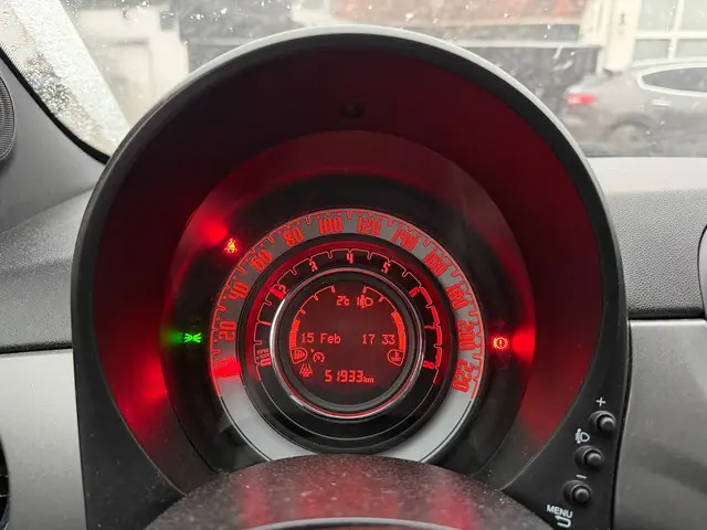 Fiat 500 1.2 Lounge cabrio 2017 Benzine 12