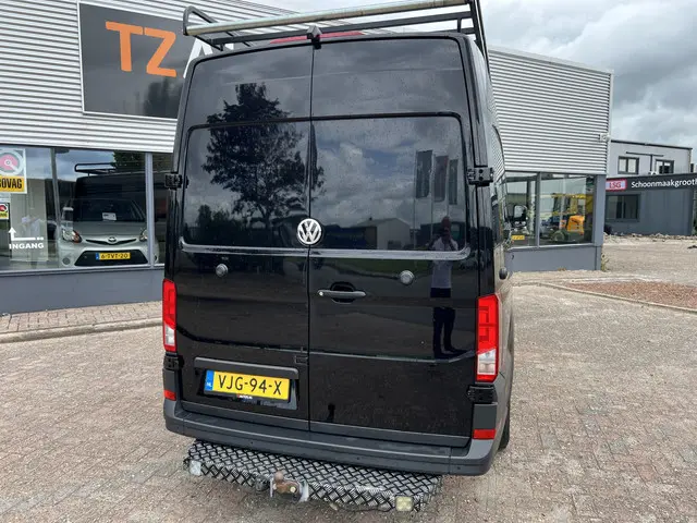 Volkswagen Crafter 35 2.0 TDI L4 H3 2021 Diesel 3