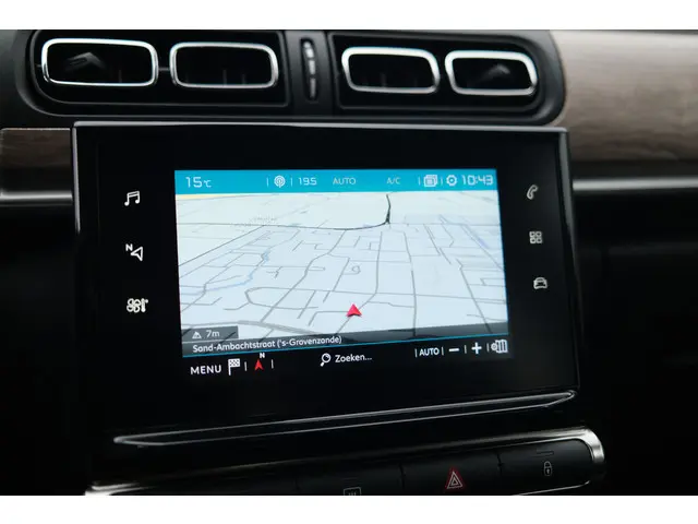 Citroën C3 PT 83 Shine 2021 Benzine 15