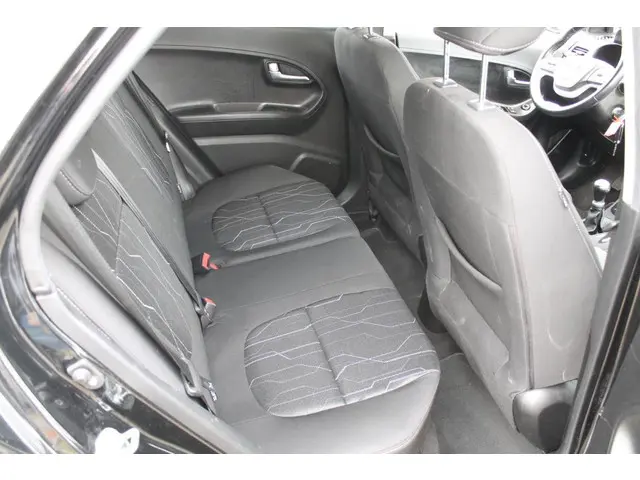 Kia Picanto 1.0 CVVT First Edition 2015 Benzine 15