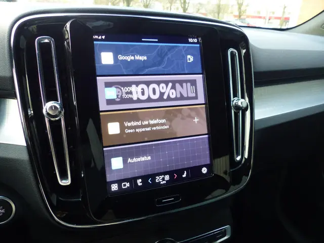 Volvo XC40 B4 Plus Dark 2025 Benzine 12