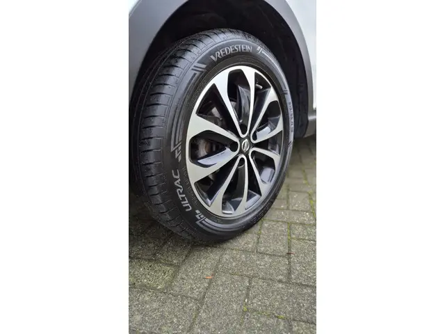 Nissan QASHQAI 1.2 Acenta / Rijklaar-Prijs / 2014 Benzine 16