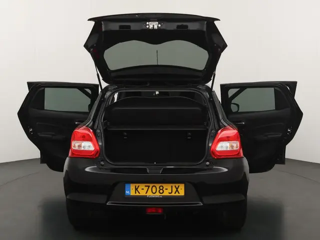 Suzuki Swift 1.2 Select Smart Hybrid 2021 Benzine 22
