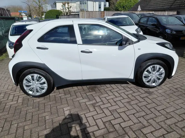 Toyota Aygo X 1.0 VVT-i MT 2023 Benzine 5