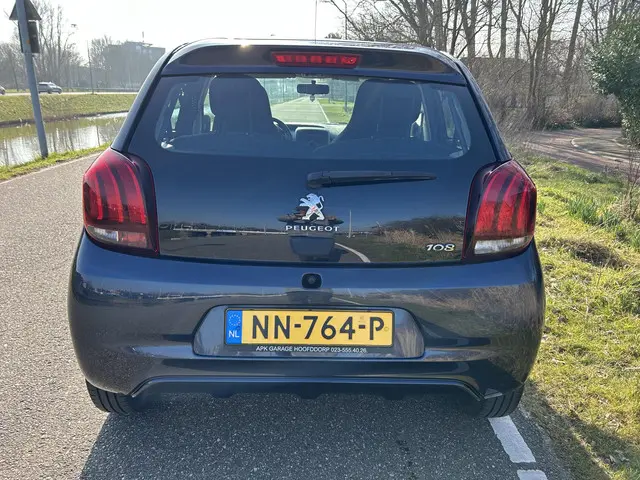 Peugeot 108 1.0 e-VTi Active AUTOMAAT / Airco 2017 Benzine 14