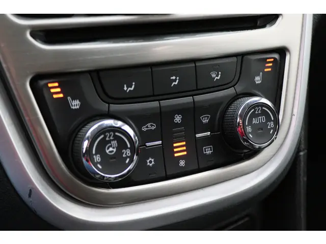 Opel Mokka 1.6 Selection 2015 Benzine 39