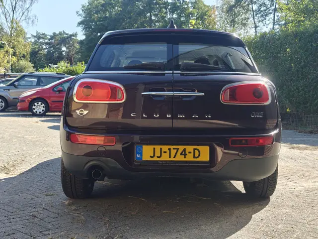 MINI Clubman Mini One 2016 Benzine 10