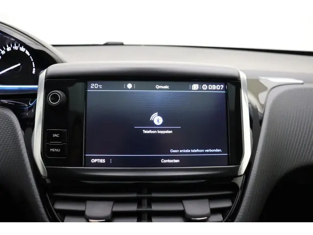 Peugeot 2008 1.2 PureTech Allure 2019 Benzine 27