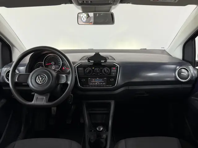 Volkswagen up! 1.0 BMT move up! 2017 Benzine 15