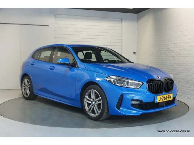 BMW 1 Serie 118i 2020 Benzine 2