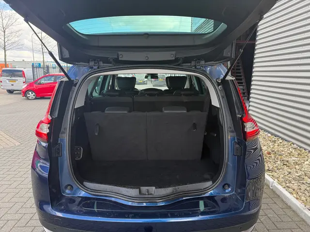 Renault Grand Scénic 1.2 TCe Bose 7p. 2017 Benzine 17