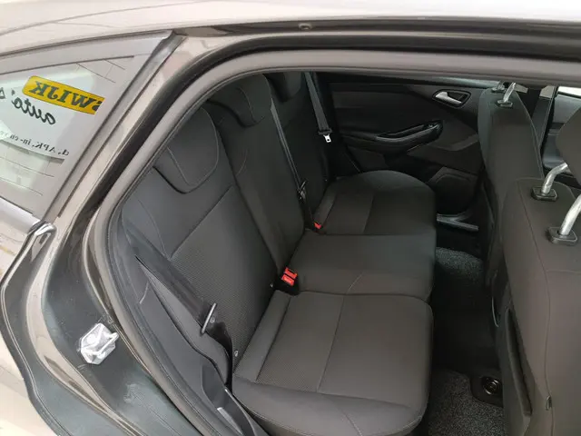 Ford Focus 1.0 Trend 2017 Benzine 26