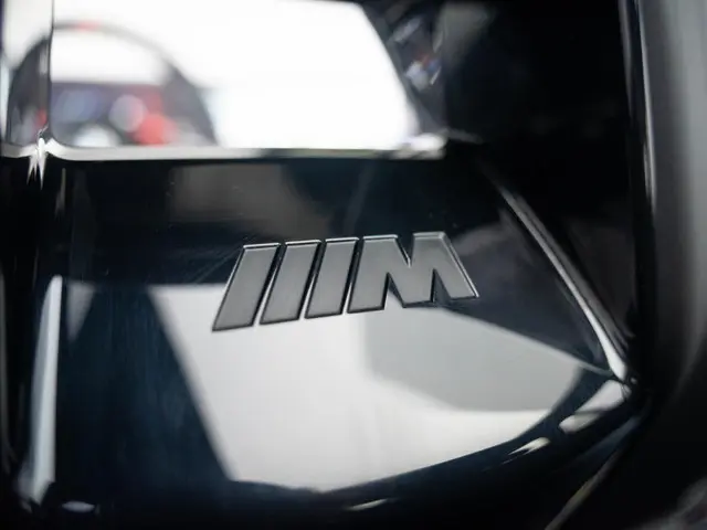 BMW M5 Touring 2025 Hybride Benzine 88