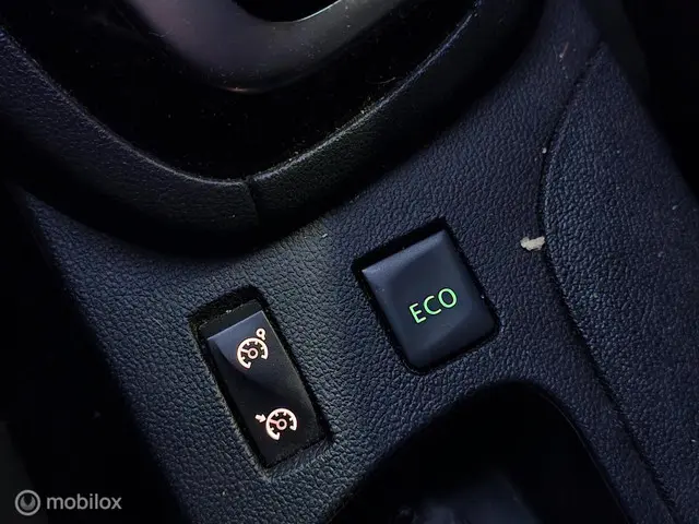 Renault Clio 1.2 TCe Zen Automaat 2018 Benzine 18