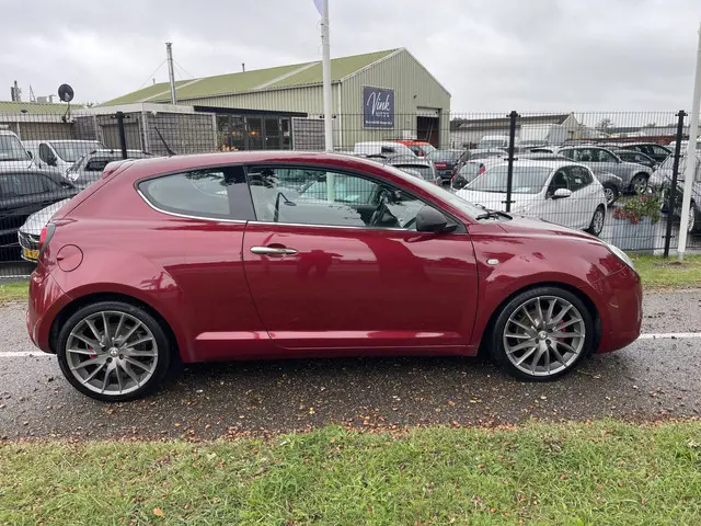 Alfa Romeo MiTo 1.3 JTDm ECO Distinctive 2013 Diesel 4