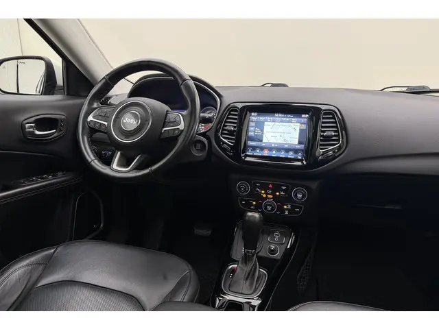 Jeep Compass 1.4 MultiAir Limited 4x4 2018 Benzine 30