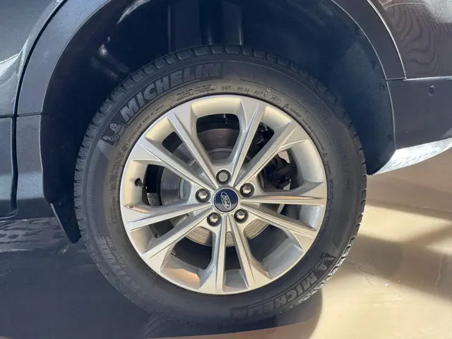 Ford Kuga 1.5 EcoBoost Titanium 2019 Benzine 14