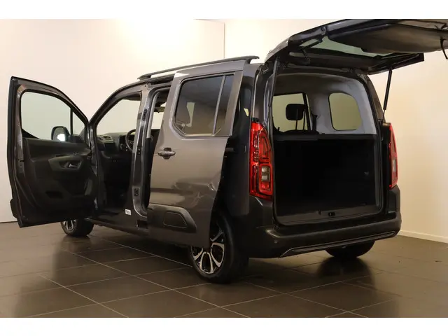 Citroën Berlingo PT 130 Shine Automaat-8 2020 Benzine 17