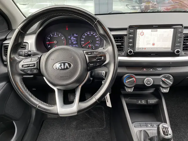 Kia Stonic 1.0 T-GDi DynamicLine 2019 Benzine 12