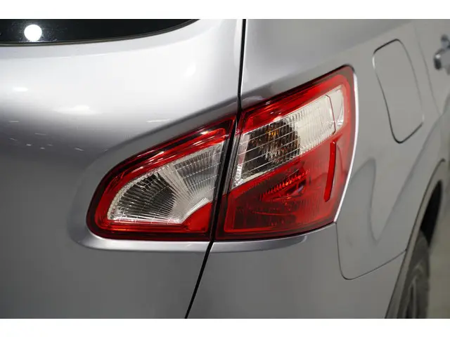 Nissan QASHQAI 2.0 Accenta 4x4 2013 Benzine 17