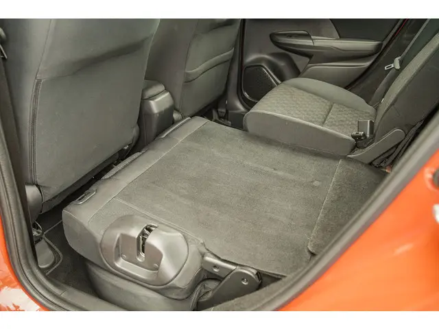 Honda Jazz 1.3i VTEC TREND 2017 Benzine 39