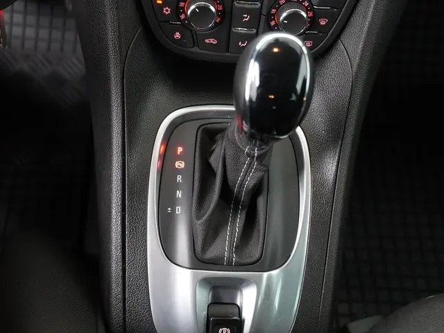 Opel Meriva 1.4 Turbo Cosmo 2016 Benzine 23