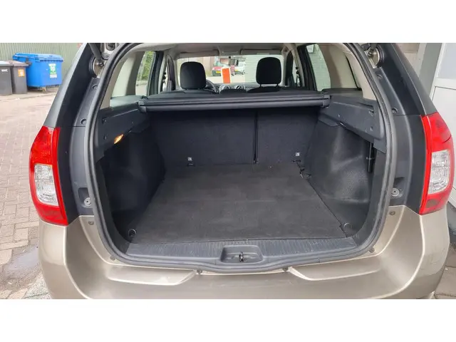 Dacia Logan MCV 0.9 TCe Prestige 2014 Benzine 8