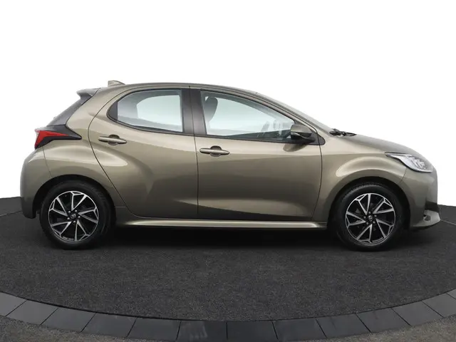 Toyota Yaris 1.5 VVT-i Dynamic 2021 Benzine 13