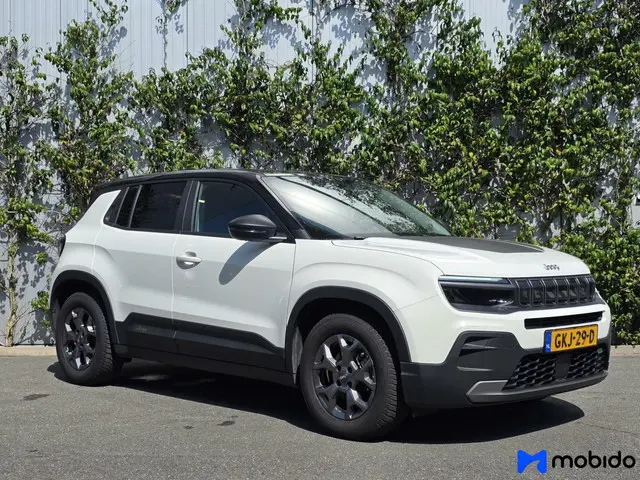 Jeep Avenger Summit 54 kWh 2024 Elektrisch 2