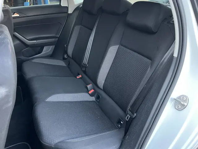 Volkswagen Polo 1.0 TSI Go 2022 Benzine 10