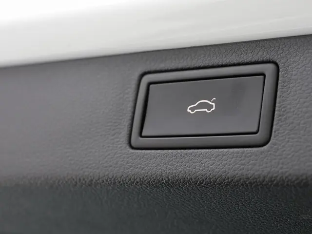 Škoda Kamiq 1.0 TSI 110pk DSG Monte Carlo 2021 Benzine 13