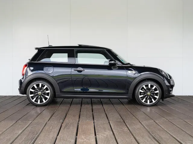 MINI Electric 3-deurs 2020 Elektrisch 4