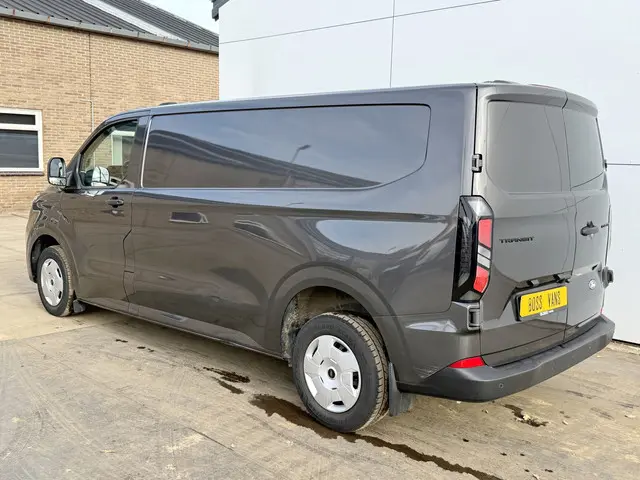 Ford Transit Custom 2