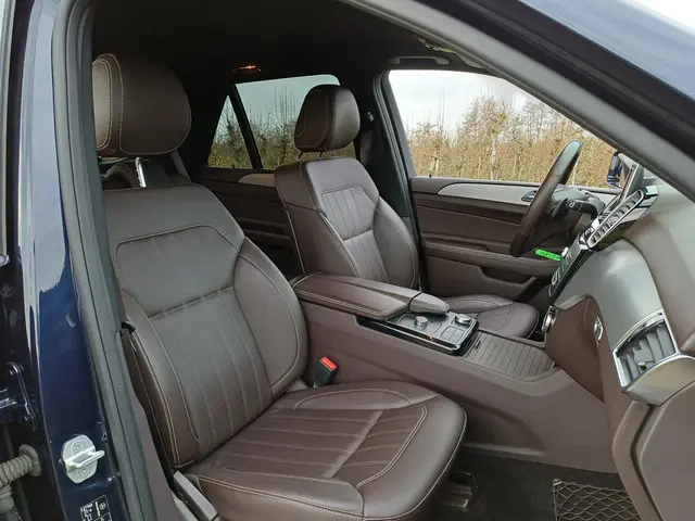 Mercedes-Benz GLE 500 e 4MATIC 2017 Hybride Benzine 50