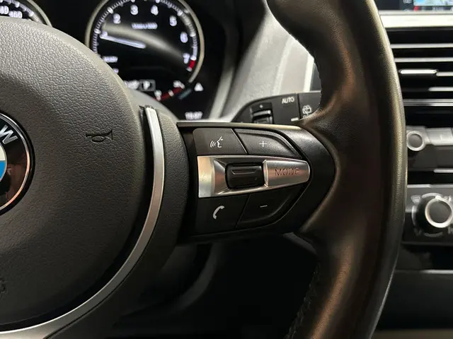 BMW 1 Serie 118i M Sport Line Shadow 2019 Benzine 17