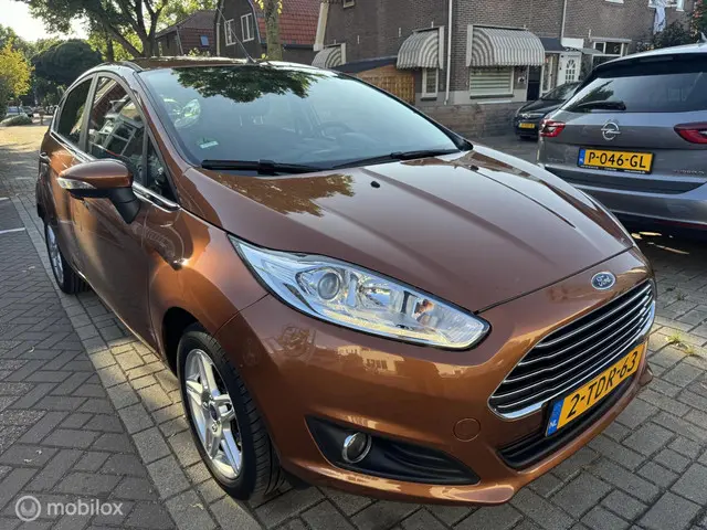 Ford Fiesta 1.0 EcoBoost Titanium 2014 Benzine 2