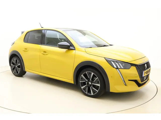 Peugeot 208 1.2 PureTech GT Pack 2022 Benzine 8