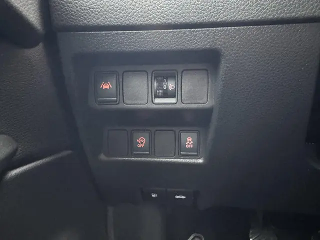 Nissan QASHQAI 1.2 Visia 2017 Benzine 20