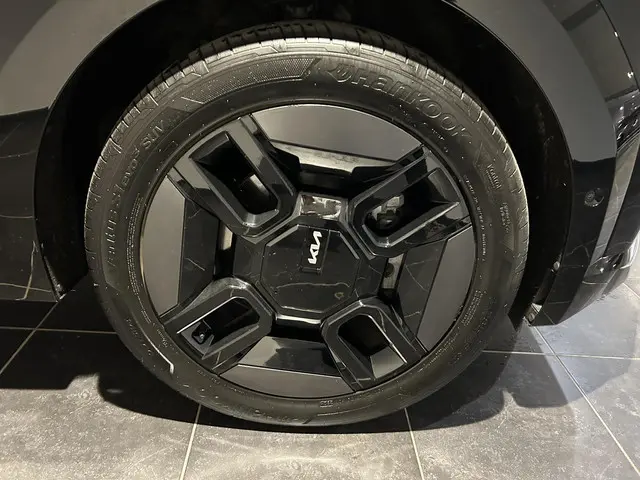 Kia EV9 GT-Line AWD 6p. 99.8 kWh 2024 Elektrisch 26