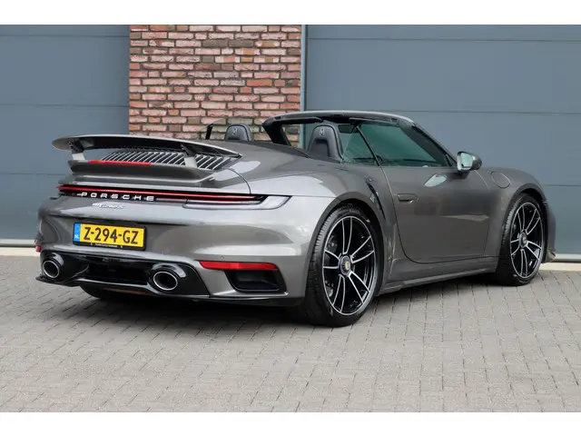 Porsche 911 992 Cabrio 3.8 Turbo S | 2023 Benzine 7