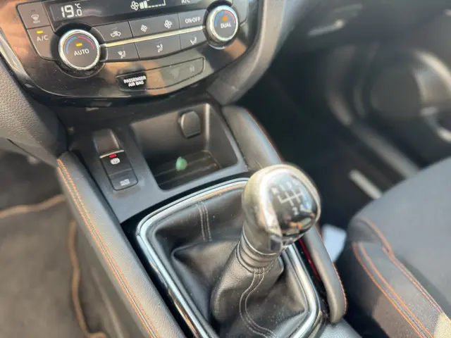 Nissan QASHQAI 1.3 DIG-T N-Motion 2019 Benzine 24
