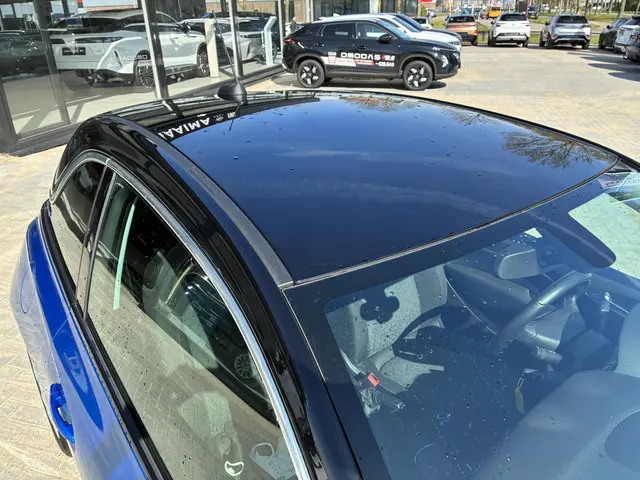 Opel ADAM 1.0 Turbo 90pk BlitZ 2019 Benzine 28