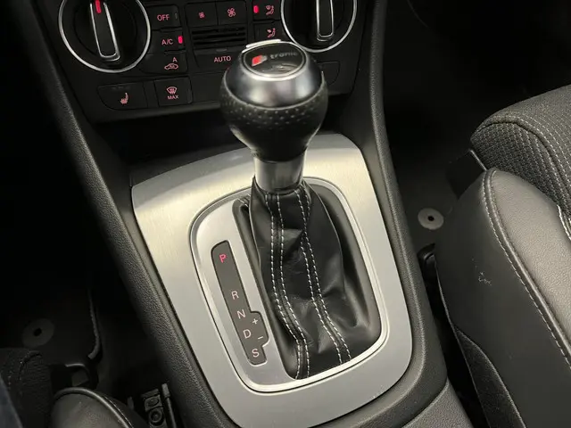 Audi Q3 1.4 TFSI CoD S-line 2018 Benzine 39